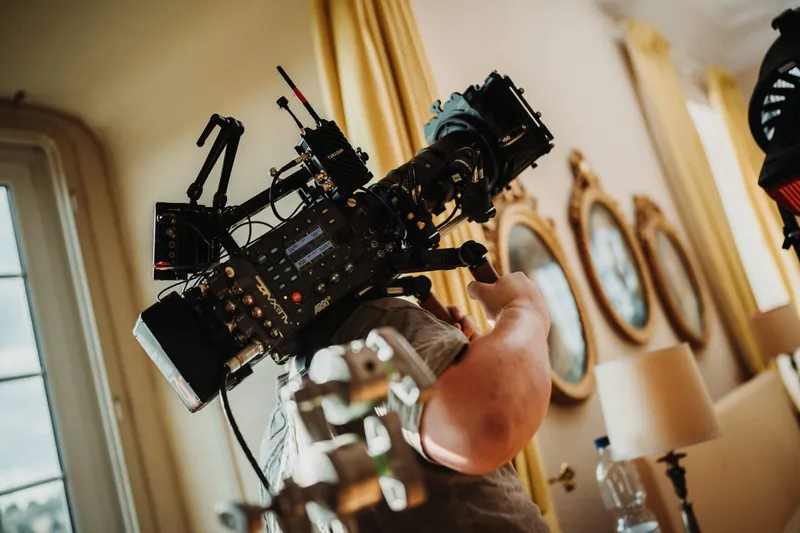 Behind the Scenes – Eine Partie Ungelegenheiten